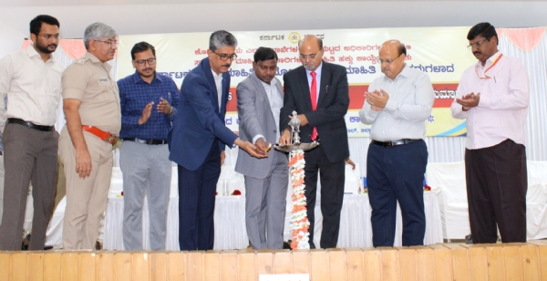 ಮಾಹಿತಿ ಹಕ್ಕು ಕಾಯ್ದೆ ಜನಪರ ಹಾಗೂ ಪ್ರಬಲ ಕಾಯ್ದೆ : ಕಲಬುರಗಿ ಪೀಠದ ಆಯುಕ್ತ ಬಿ. ವೆಂಕಟ್ ಸಿಂಗ್