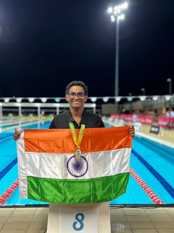 ಪ್ಯಾರಾ ಈಜುಗಾರ ಗೋಪಿಚಂದ್ಗೆ ಅಂತಾರಾಷ್ಟ್ರೀಯ ಬೆಳ್ಳಿ ಪದಕ ಪ್ಯಾರಾ ಈಜುಗಾರ ಗೋಪಿಚಂದ್ಗೆ ಅಂತಾರಾಷ್ಟ್ರೀಯ ಬೆಳ್ಳಿ ಪದಕ