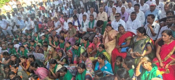 ಕೊಪ್ಪಳ-ಭಾಗ್ಯನಗರ ಬಂದ್ : ನಿರ್ಣಯಗಳು ಕೊಪ್ಪಳ-ಭಾಗ್ಯನಗರ ಬಂದ್ : ನಿರ್ಣಯಗಳು