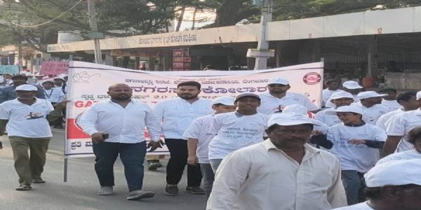 ಕೋಲಾರದಲ್ಲಿ ಪ್ಲಾಸ್ಟಿಕ್ ಮುಕ್ತ ಆಂದೋಲನ