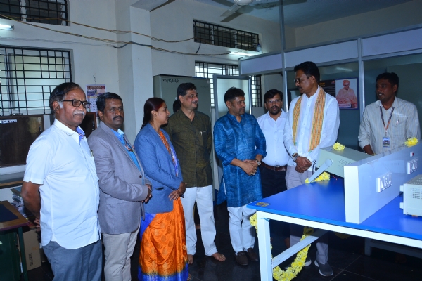 ವಿದ್ಯಾವಂತರು ಸಮಾಜಕ್ಕೆ ಸೇವೆ ಸಲ್ಲಿಸಬೇಕು : ಸಂಸದ ಈ. ತುಕಾರಾಂ