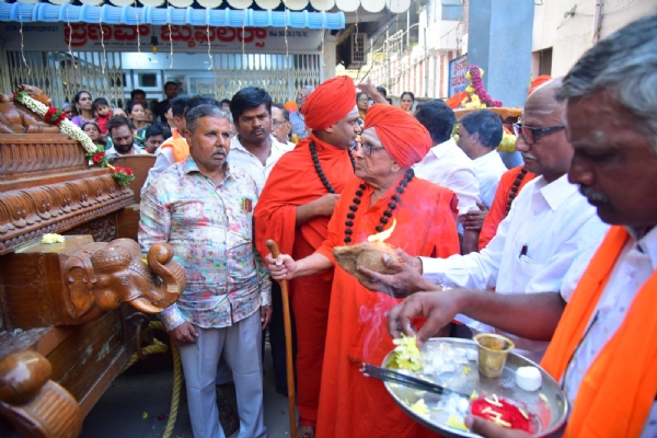 ಹೊಸಪೇಟೆ : ಅದ್ದೂರಿಯಾಗಿ ನೆರವೇರಿದ ಸರ್ವಧರ್ಮ ರಥೋತ್ಸವ
