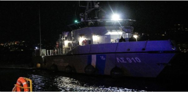 ಗ್ರೀಸ್ ಕರಾವಳಿ ರಕ್ಷಣಾ ಹಡಗು–ವಲಸಿಗರ ದೋಣಿ ಡಿಕ್ಕಿ ; 15 ಮಂದಿ ಸಾವು