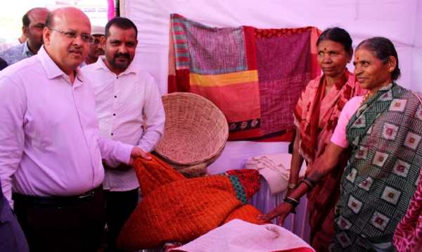 District Magistrate inaugurates Saras Mela District Magistrate inaugurates Saras Mela