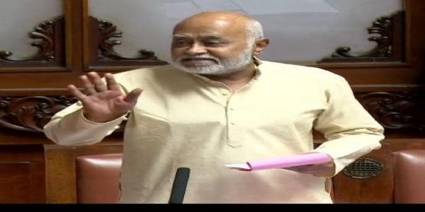 ಶಿಶು ಪೋಷಣೆಗೆ ಇಚ್ಛಿಸುವ ಶಿಕ್ಷಕಿಯರ ಸ್ಥಳ ನಿಯುಕ್ತಿಗೆ ಐದು ವರ್ಷಗಳ ಅವಕಾಶ