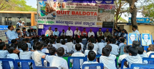 ಕಾರ್ಖಾನೆಗಳಿಗೆ ತುಂಗಭದ್ರಾ ನೀರು ರೈತರು ಬಂಡೇಳುವ ಕಾಲ ದೂರವಿಲ್ಲ: ಮೂಲಿಮನಿ