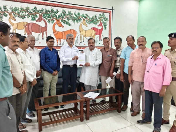 ಬಳ್ಳಾರಿ : ಎರೆಡು ರೈಲುಗಳ ಪ್ರಾರಂಭಕ್ಕೆ ಮನವಿ