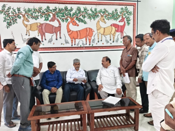 ಬಳ್ಳಾರಿ : ಎರೆಡು ರೈಲುಗಳ ಪ್ರಾರಂಭಕ್ಕೆ ಮನವಿ