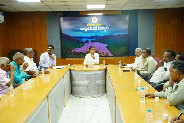 ಬಳ್ಳಾರಿ: ಮಹನೀಯರ ಜಯಂತಿ ಅದ್ದೂರಿ ಆಚರಣೆ