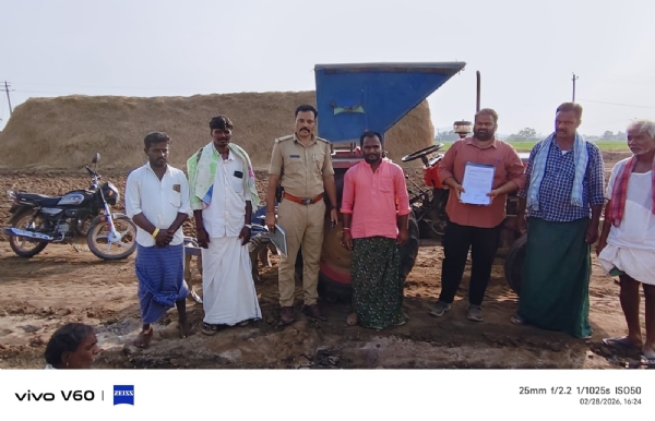 ಪ್ರಭಾವಿಗಳಿಂದ ಸರ್ಕಾರಿ ಗೋಮಾಳ ಅತಿಕ್ರಮಿಸುವ ಹುನ್ನಾರ - ಗ್ರಾಮಸ್ಥರ ವಿರೋಧ