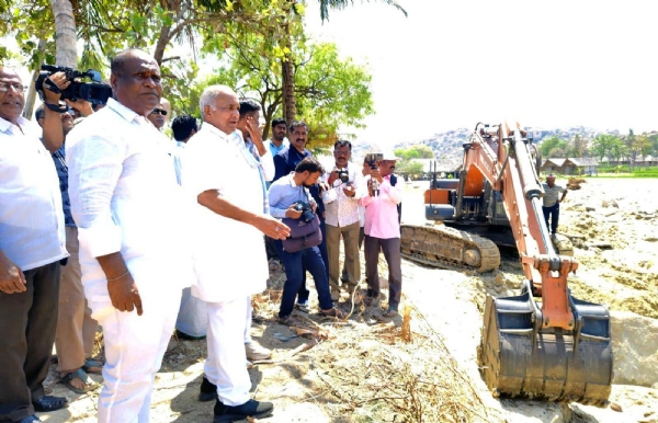 ನಾಶವಾದ ಬೆಳೆಗೆ ರಾಜ್ಯ ಸರ್ಕಾರದಿಂದ ಪರಿಹಾರ: ಸಚಿವ ಎನ್.ಎಸ್. ಭೋಸರಾಜು