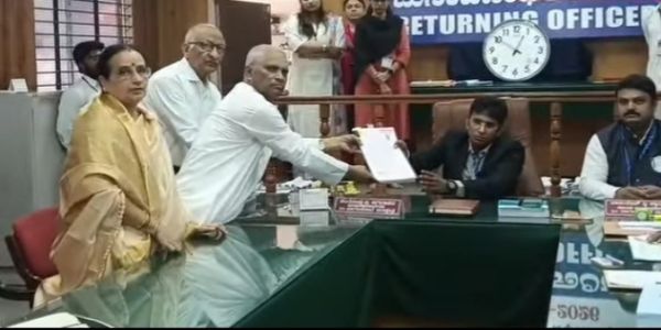 ಬಾಗಲಕೋಟೆ ಬಿಜೆಪಿ ಅಭ್ಯರ್ಥಿಯಾಗಿ ವೀರಣ್ಣ ಚರಂತಿಮಠ ನಾಮಪತ್ರ ಸಲ್ಲಿಕೆ