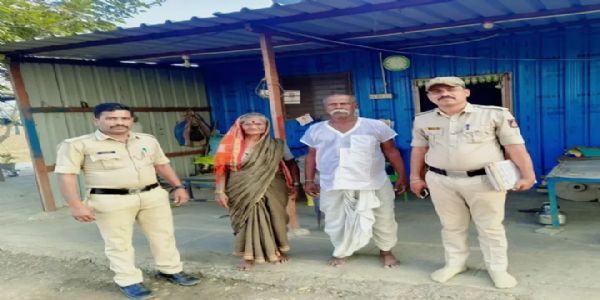 ಆಸರೆ ಯೋಜನೆಯಡಿ ಹಿರಿಯ ನಾಗರಿಕರ ಭೇಟಿ ಮಾಡಿದ ಆಲಮೇಲ ಠಾಣೆ ಪೊಲೀಸರು