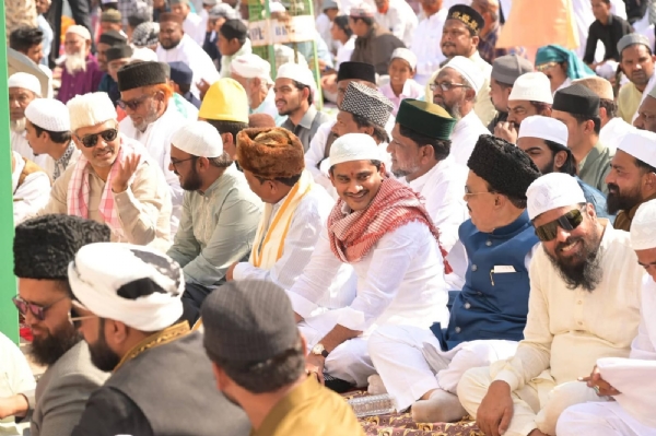 ಬಳ್ಳಾರಿ : ಸಂಭ್ರಮದ ರಂಜಾನ್ ಆಚರಣೆ