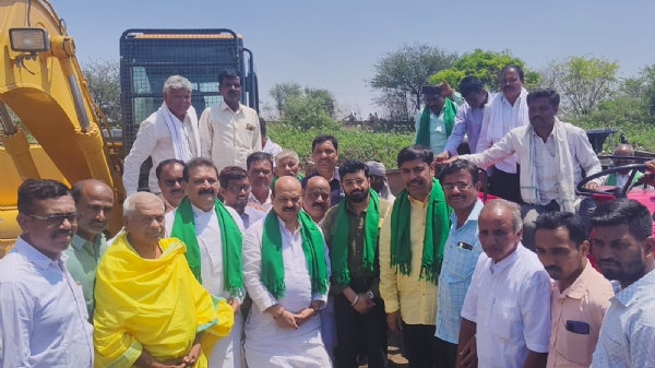 ಬೊಮ್ಮಾಯಿ