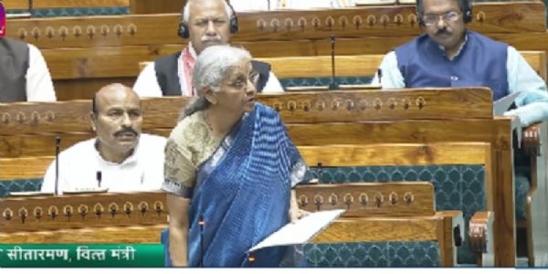 ಲೋಕಸಭೆಯಲ್ಲಿ ‘ಹಣಕಾಸು ಮಸೂದೆ–2026’ ಮಂಡನೆ