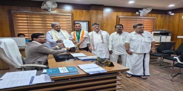 ದಾವಣಗೆರೆ: ಸಮರ್ಥ ಶಾಮನೂರು ನಾಮಪತ್ರ ಸಲ್ಲಿಕೆ