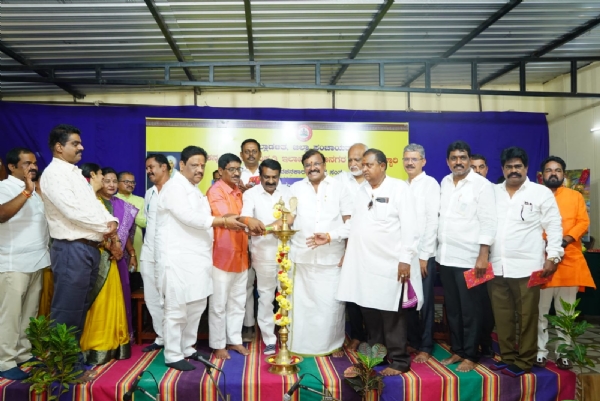 ಲಿಂಗ ತಾರತಮ್ಯ ವಿರುದ್ಧ ಧ್ವನಿ ಎತ್ತಿದ ಸಂತ ದೇವರ ದಾಸಿಮಯ್ಯ