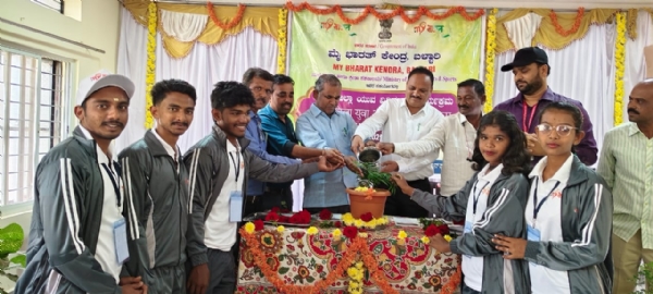 ಯುವಕರು ಕೌಶಲ್ಯಕ್ಕೆ ಒತ್ತು ನೀಡಿ: ಪಿ.ಎಸ್.ಹಟ್ಟಪ್ಪ