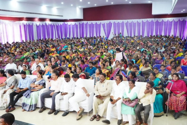 ಭಾರತೀಯ ಸಂಸ್ಕøತಿಯಲ್ಲಿ ಮಹಿಳೆಯರಿಗೆ ಪೂಜನೀಯ ಸ್ಥಾನ