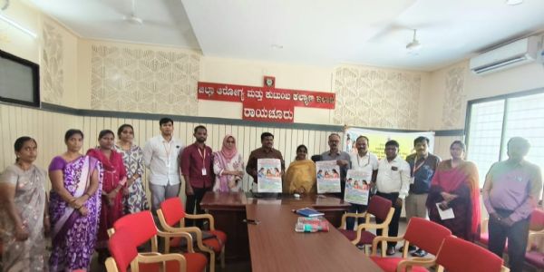 ಗರ್ಭಕಂಠದ ಕ್ಯಾನ್ಸರ್ :  ಹೆಚ್ಪಿಇ ಲಸಿಕೆ ಹಾಕಿಸಿ : ತಹಶೀಲ್ದಾರ