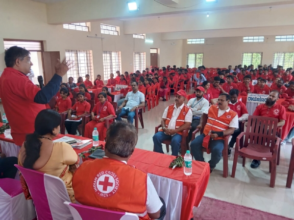ಕಲ್ಬುರ್ಗಿ ವಿಭಾಗದ ಯುವ ರೆಡ್ಕ್ರಾಸ್ ಶಿಬಿರ