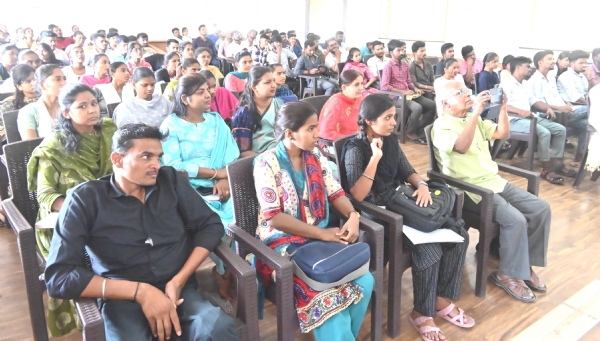 ರಂಗಭೂಮಿ ಶಾಂತಿಯನ್ನು ಬಯಸುತ್ತದೆ: ಡಾ ಸಿ ಬಸವಲಿಂಗಯ್ಯ