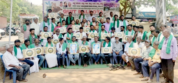 ಕಾರ್ಖಾನೆಗಳ ಗೂಂಡಾಗಿರಿ, ಬೆದರಿಕೆ ಸಹಿಸಲ್ಲ: ಅಲ್ಲಮಪ್ರಭು ಕಾರ್ಖಾನೆಗಳ ಗೂಂಡಾಗಿರಿ, ಬೆದರಿಕೆ ಸಹಿಸಲ್ಲ: ಅಲ್ಲಮಪ್ರಭು