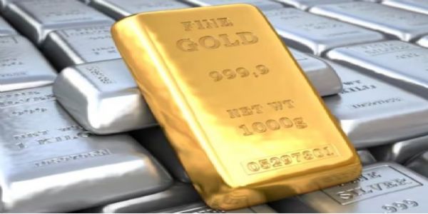 ಚಿನ್ನದ ಬೆಲೆ ಇಳಿಕೆ, ಬೆಳ್ಳಿ ಬೆಲೆ ಏರಿಕೆ