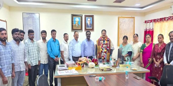 ಜಂಟಿನಿರ್ದೇಶಕ ಬಿ. ಆನಂದ್ ಅವರಿಗೆ ಬೀಳ್ಕೊಡುಗೆ