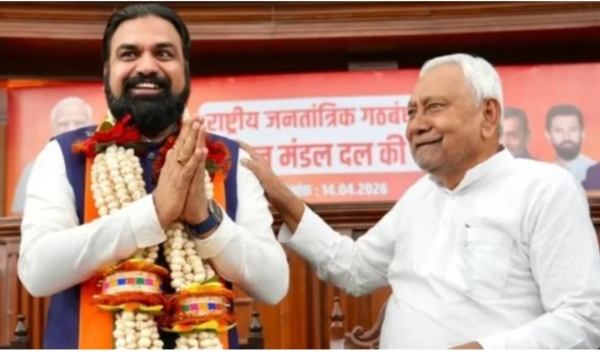 ಸಾಮ್ರಾಟ್ ಚೌದರಿ ಮತ್ತು ನೀತಿಶ ಕುಮಾರ