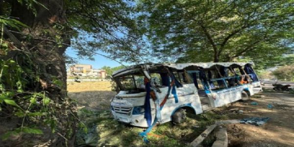 ಪಂಜಾಬಿನಲ್ಲಿ ಭೀಕರ ಬಸ್ ದುರಂತ ; 7 ಯಾತ್ರಿಕರ ಸಾವು, 21 ಮಂದಿಗೆ ಗಾಯ