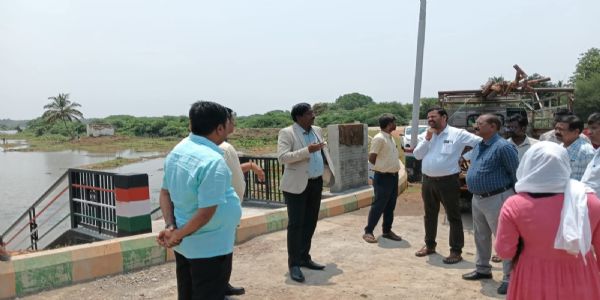 ರಾಣೆಬೆನ್ನೂರಿಗೆ ಮುಖ್ಯಮಂತ್ರಿ ಭೇಟಿ ; ಸ್ಥಳ ಪರಿಶೀಲಿಸಿದ ಜಿಲ್ಲಾಧಿಕಾರಿ