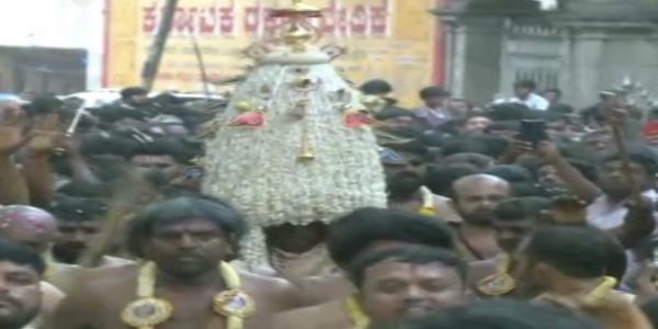 ಬೆಂಗಳೂರಿನಲ್ಲಿ ಸಂಭ್ರಮದ ಕರಗ ಉತ್ಸವ