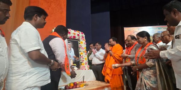 ವಚನ ಸಾಹಿತ್ಯವನ್ನು ಸಮಾಜದ ಕಟ್ಟಕಡೆಯ ಮನುಷ್ಯನಿಗೂ ತಲುಪಿಸಲು ಕರೆ