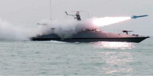 ಇರಾನ್ ಹಡಗಿನ ಮೇಲೆ ಅಮೆರಿಕ ಗುಂಡಿನ ದಾಳಿ