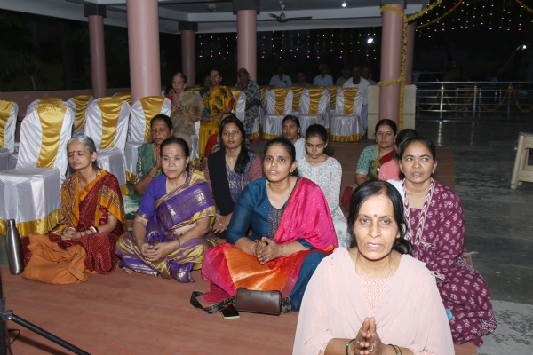 Under the jurisdiction of Ramakrishna Ashram Center in Bellary: Handover of documents