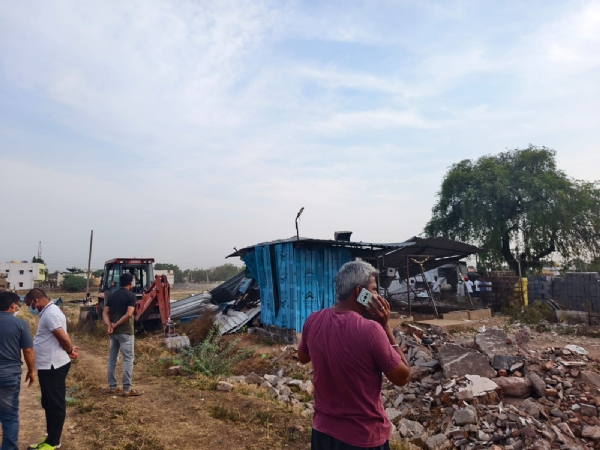 Evacuation near Andral Bypass