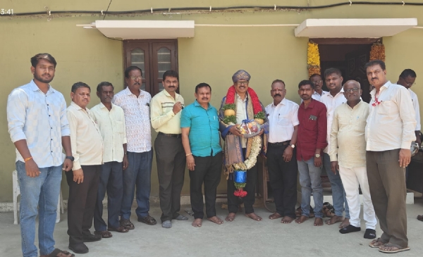 ಡಾ. ಬಿ.ಆರ್. ಅಂಬೇಡ್ಕರ್ ಪ್ರಶಸ್ತಿ ಪುರಸ್ಕೃತ ಸಿ.ಎಂ.ಮುನಿಯಪ್ಪನವರನ್ನು ಕೆಜಿಎಫ್ ಪತ್ರಕರ್ತರು ಸನ್ಮಾನಿಸಿದರು.