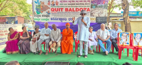 ಗದುಗಿನ ತೋಂಟದ ಶ್ರೀಗಳು ನಮಗೆ ಮಾದರಿ: ಕೋರಣೇಶ್ವರ ಸ್ವಾಮೀಜಿ