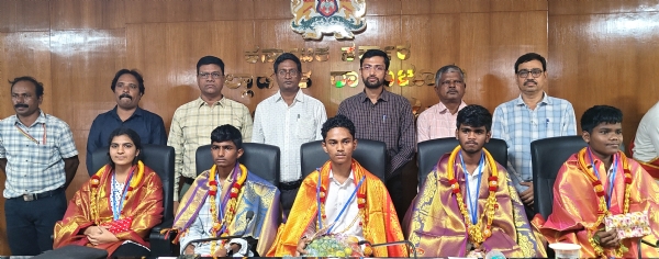 ವಿದ್ಯಾರ್ಥಿಗಳು ನಿರಂತರ ಅಧ್ಯಯನಶೀಲರಾಗಬೇಕು: ಜಿಲ್ಲಾಧಿಕಾರಿ ನಿತೀಶ್ ಕೆ.