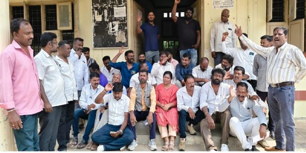 ಜಾಗೃತಿ ಸಮಿತಿಯ ಸದಸ್ಯರ ನೇಮಕಾತಿ ವಿರೋಧಿಸಿ ದಲಿತ ಸಂಘಟನೆಗಳ ಪ್ರತಿಭಟನೆ