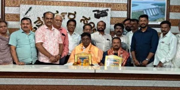 ಕರ್ನಾಟಕ ಕಾರ್ಯನಿರತ ಪತ್ರಕರ್ತರ ಸಂಘದ ಪ್ರಶಸ್ತಿ ವಿಜೇತರಿಗೆ ಅಭಿನಂದನೆ