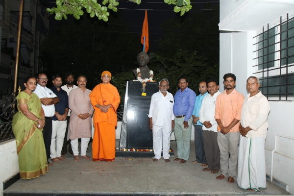 ಪ್ರಜ್ಞೆಯ ಕೊರತೆಯ ಕಾರಣ ಸಮಸ್ಯೆಗಳು : ನಿರ್ಭಯಾನಂದ ಸ್ವಾಮೀಜಿಗಳು ಪ್ರಜ್ಞೆಯ ಕೊರತೆಯ ಕಾರಣ ಸಮಸ್ಯೆಗಳು : ನಿರ್ಭಯಾನಂದ ಸ್ವಾಮೀಜಿಗಳು