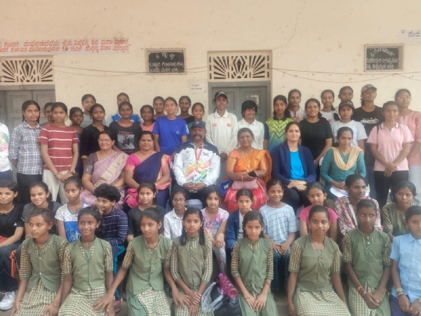 ಯುವತಿಯರ ಕ್ರಿಕೆಟ್ ತಂಡ ರಚನೆ