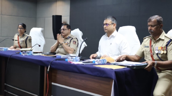 ಬಳ್ಳಾರಿಗೆ ಡಿಜಿಪಿ ಡಾ.ಎಂ.ಎ. ಸಲೀಂ ಭೇಟಿ : ಭ್ರಷ್ಟಾಚಾರ ಮುಕ್ತ ಸೇವೆಗೆ ಕರೆ