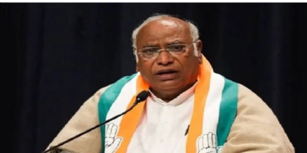 ಗುಜರಾತ್ ಹೇಳಿಕೆ ವಿವಾದ: ವಿಷಾದ ವ್ಯಕ್ತಪಡಿಸಿದ ಖರ್ಗೆ