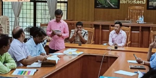ಮೇ 3ರಂದು ನೀಟ್ ಪರೀಕ್ಷೆ ; 3,727 ವಿದ್ಯಾರ್ಥಿಗಳಿಗೆ 10 ಪರೀಕ್ಷಾ ಕೇಂದ್ರಗಳ ವ್ಯವಸ್ಥೆ : ಡಿಸಿ