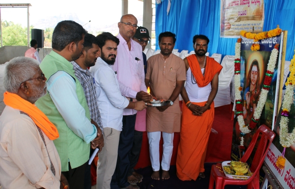 ಹೇಮರೆಡ್ಡಿ ಮಲ್ಲಮ್ಮ ಸ್ತ್ರೀ ಕುಲಕ್ಕೆ ತಿಲಕ : ವೆಂಕನಗೌಡ ವಟಗಲ್