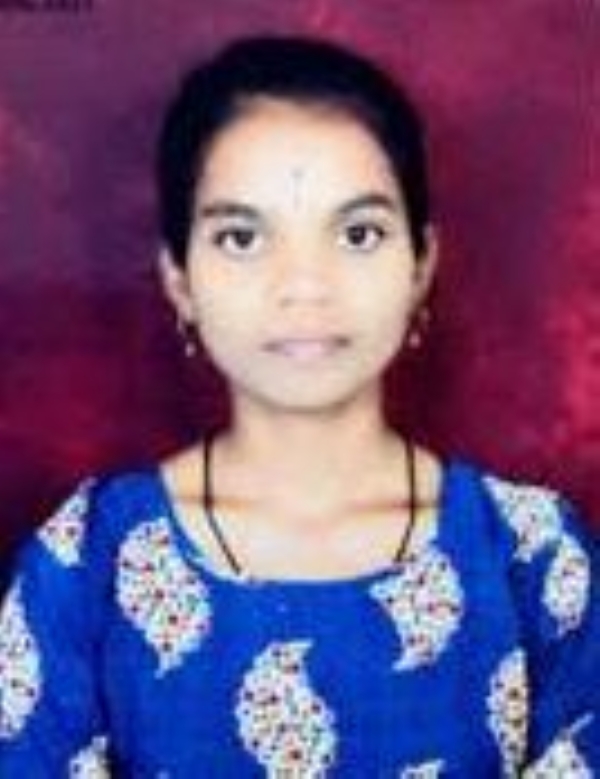 ಹೇರೂರ ಯುವತಿ ಕಾಣೆ: ಪತ್ತೆಗೆ ಮನವಿ